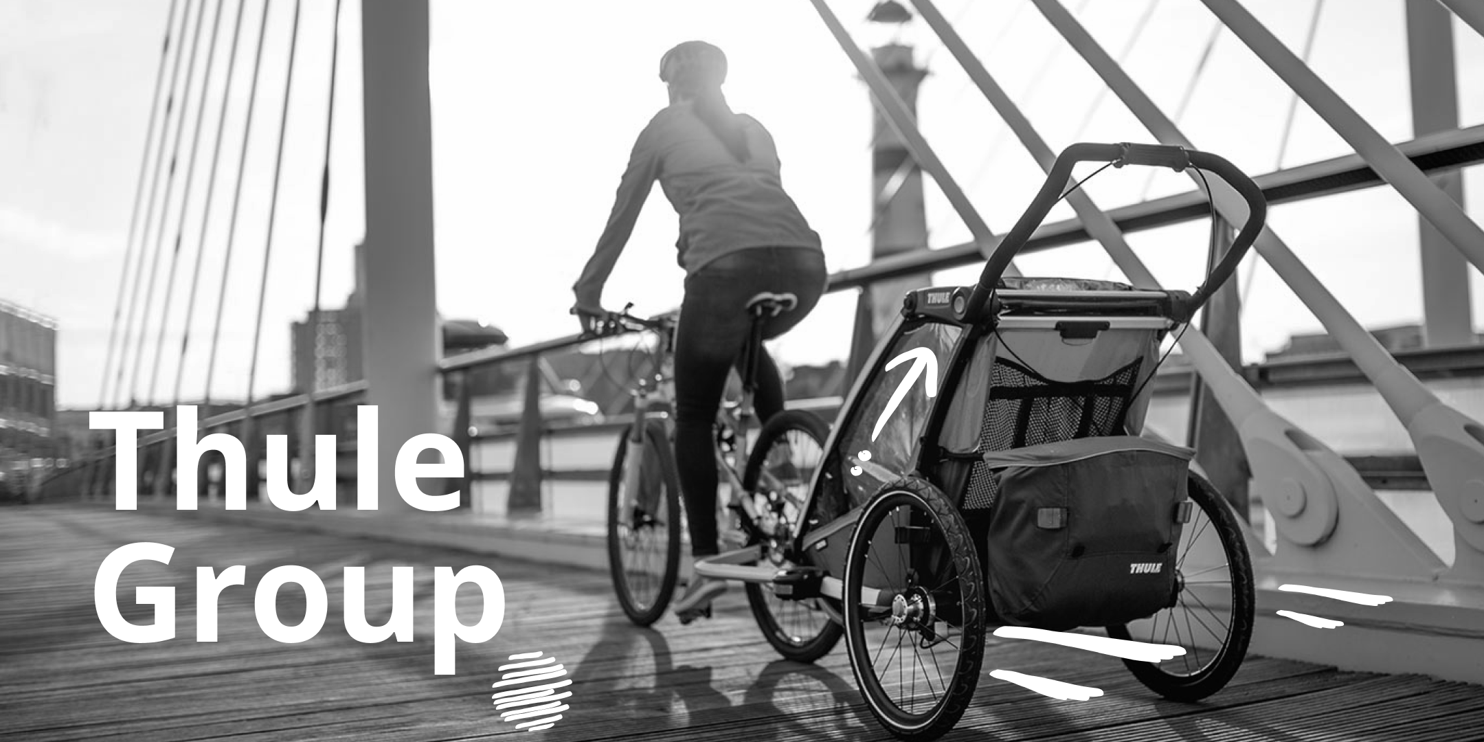 Bike rider uses Thule's products